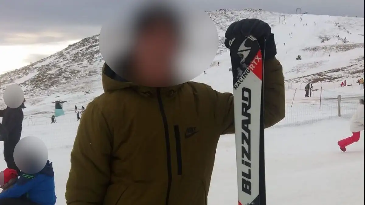 Θρίλερ στο Σέλι Ημαθίας: «Είναι γυμνασμένος και ξέρει να επιβιώνει, φοβάμαι μήπως χτύπησε» λέει η ξαδέρφη του σκιέρ που αγνοείται