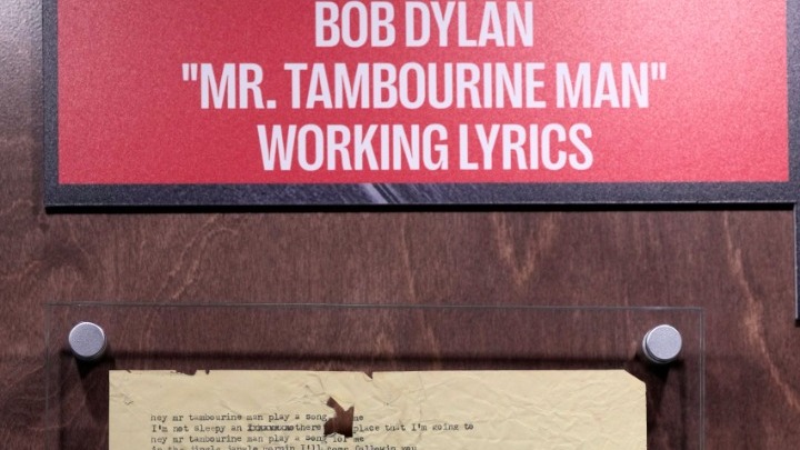 Τα προσχέδια του «Mr. Tambourine Man» πωλήθηκαν πάνω από 500.000 δολάρια