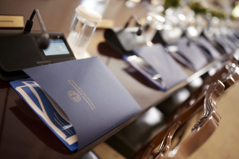 Επτά οι υπουργοί που θα πάνε σπίτι τους;