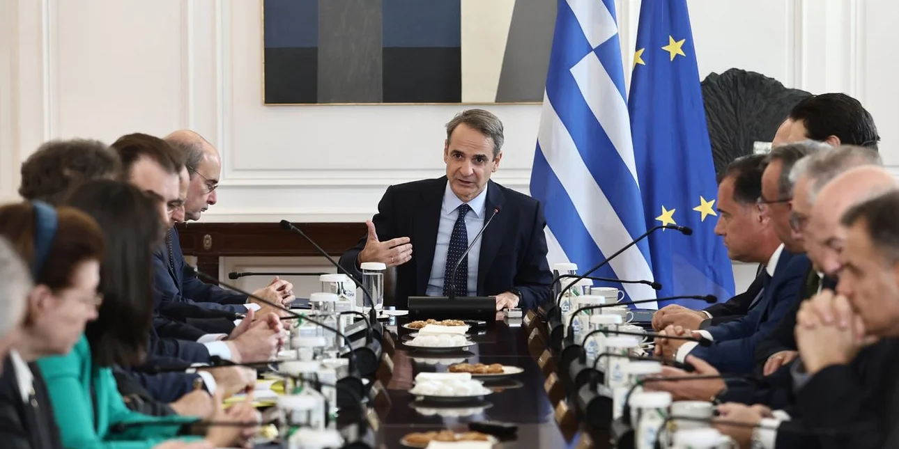 Κυρ. Μητσοτάκης εναντίον Έλον Μασκ: Παγκόσμιοι οικονομικοί παράγοντες διεκδικούν ρόλο διαμορφωτή της κοινής γνώμης