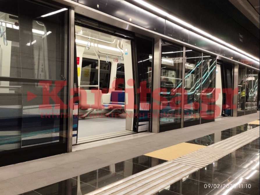 Νέο ευτράπελο στο Μετρό Θεσσαλονίκης – Ανοιγόκλειναν οι πόρτες (ΦΩΤΟ+Video)
