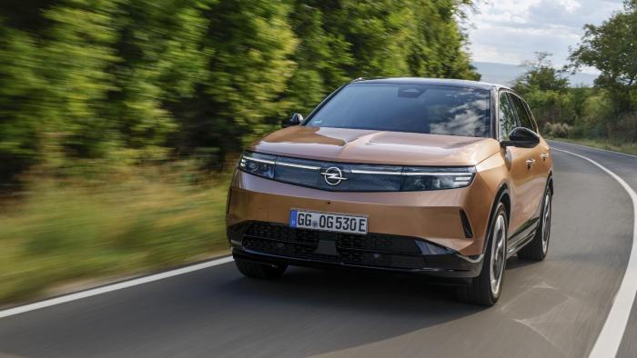 Η γκάμα των αμιγώς ηλεκτρικών SUV της Opel σε ιδιαίτερα ανταγωνιστικές τιμές