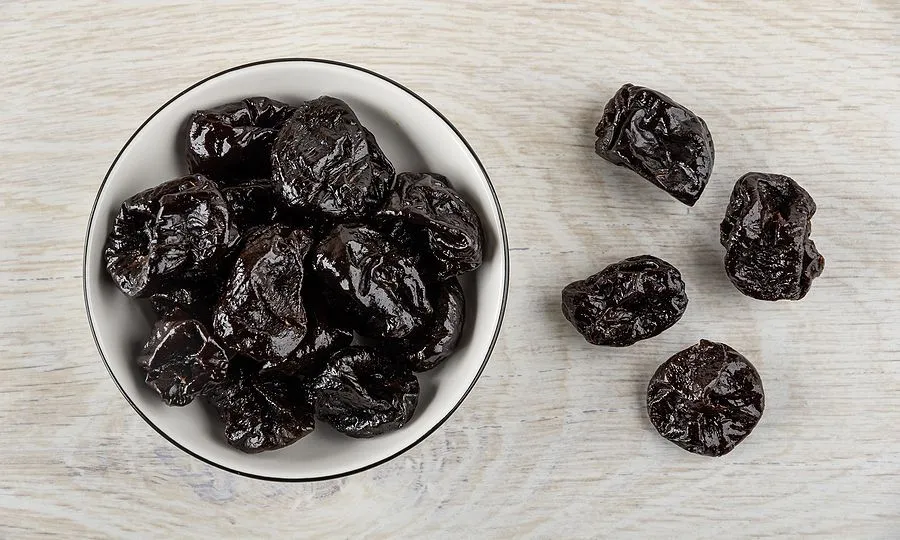 Δαμάσκηνα: Τα ζουμερά φρούτα που δυναμώνουν καρδιά, οστά και μνήμη – Όλα τα οφέλη