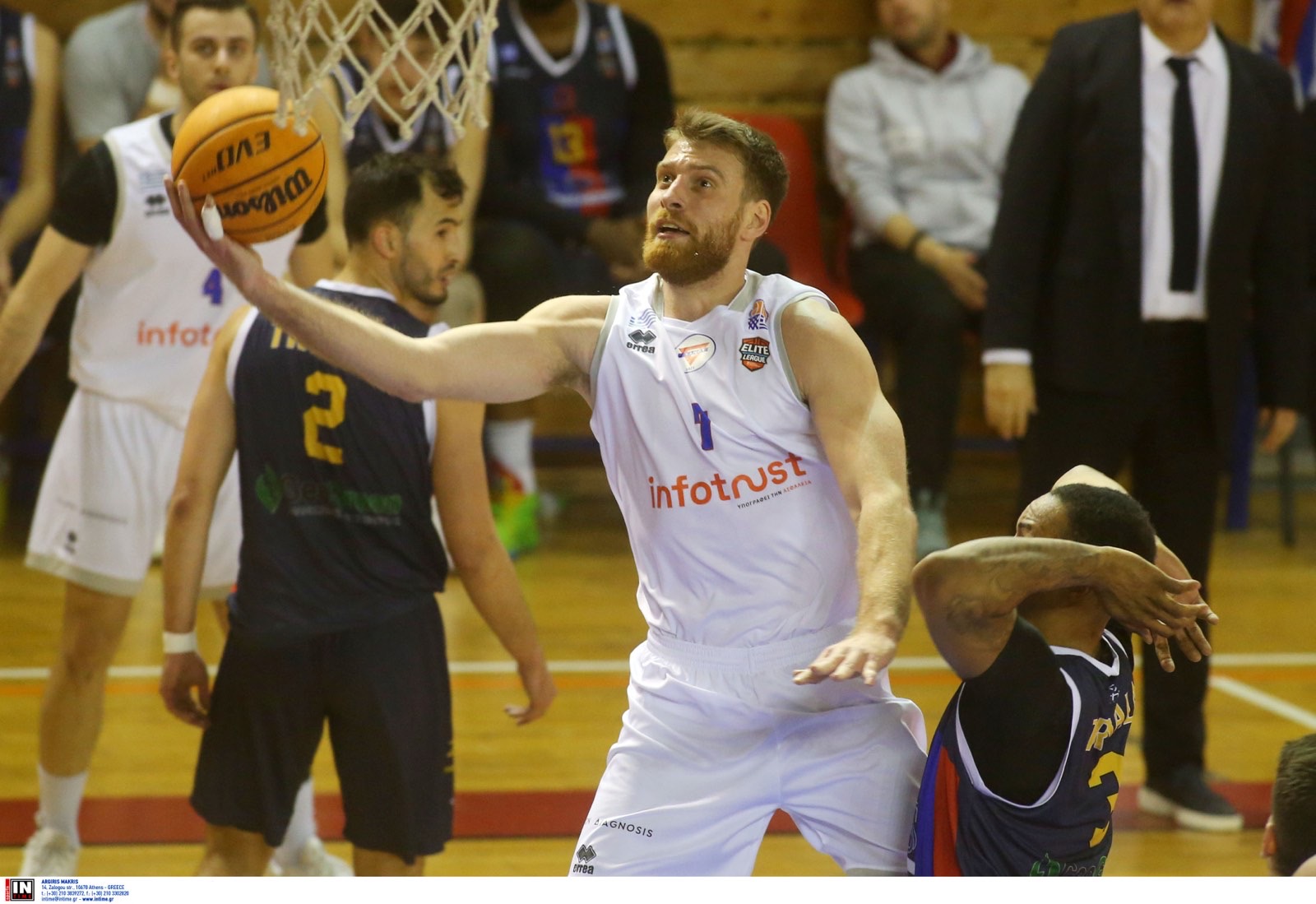 Β. Παπαδόπουλος στην Karfitsa: «Τεράστιο κίνητρο για εμάς να πετύχουμε κάτι που κανείς δεν πίστευε»