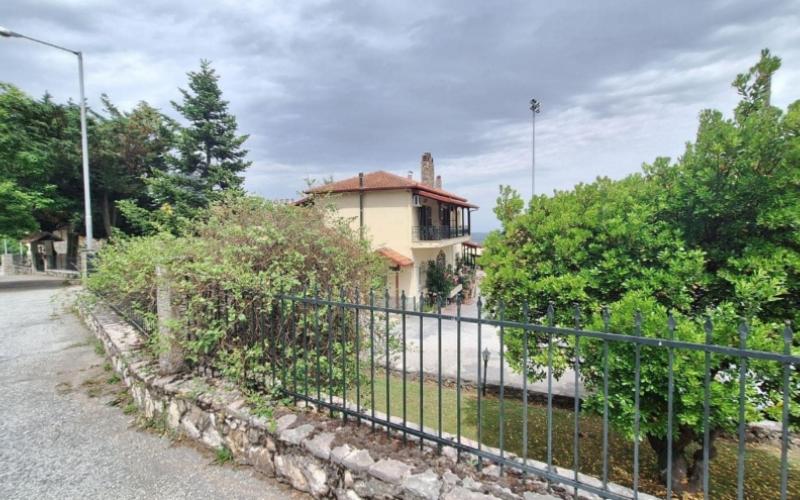 Πωλείται ξενοδοχείο… «μύθος» στα 100 χλμ από Θεσσαλονίκη – Ποια η τιμή εκκίνησης