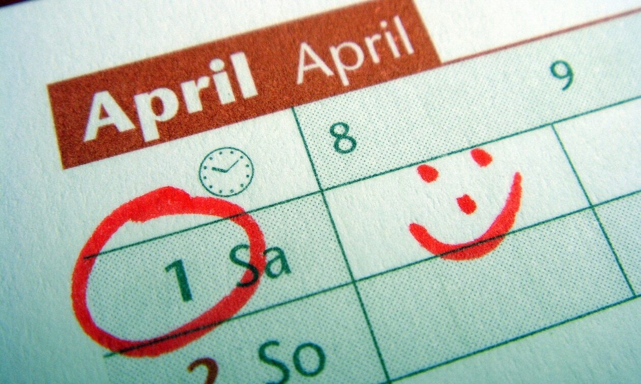 Πρωταπριλιά: Μία ψυχολόγος εξηγεί πώς επηρεάζει το γέλιο την υγεία