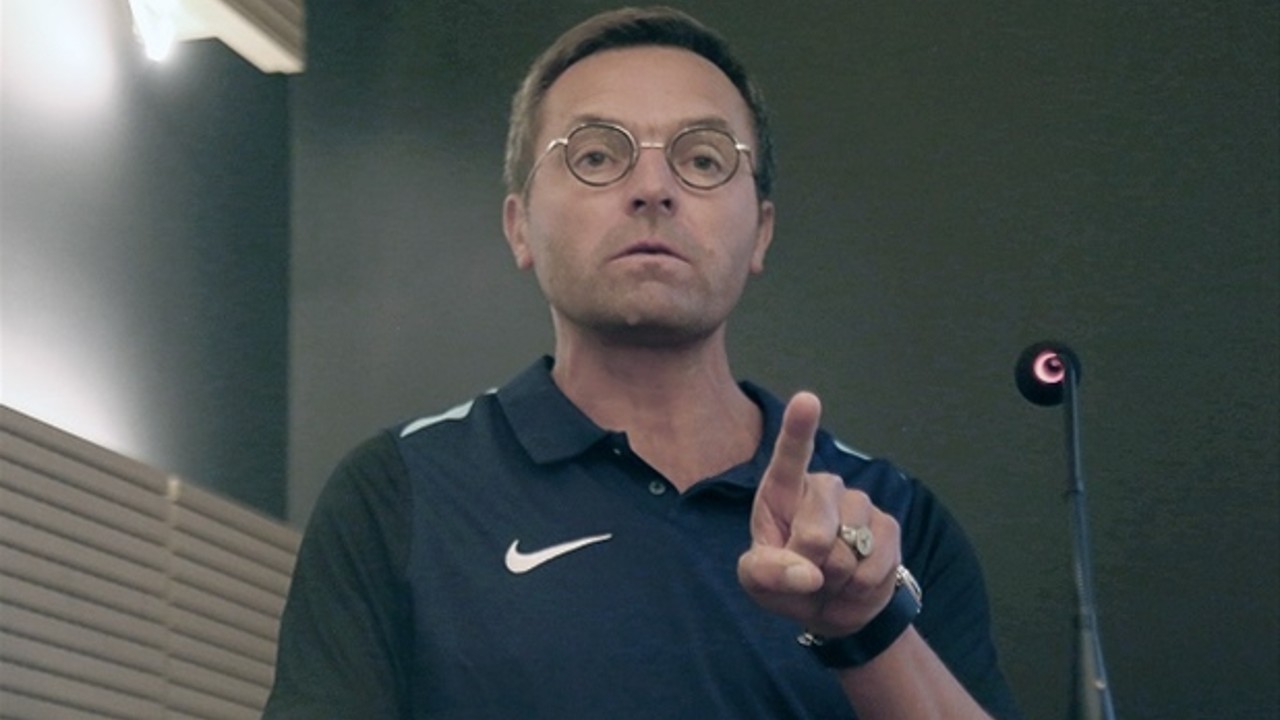 Λανουά στους διαιτητές: «Πηγαίνετε και μόνοι σας στο VAR»