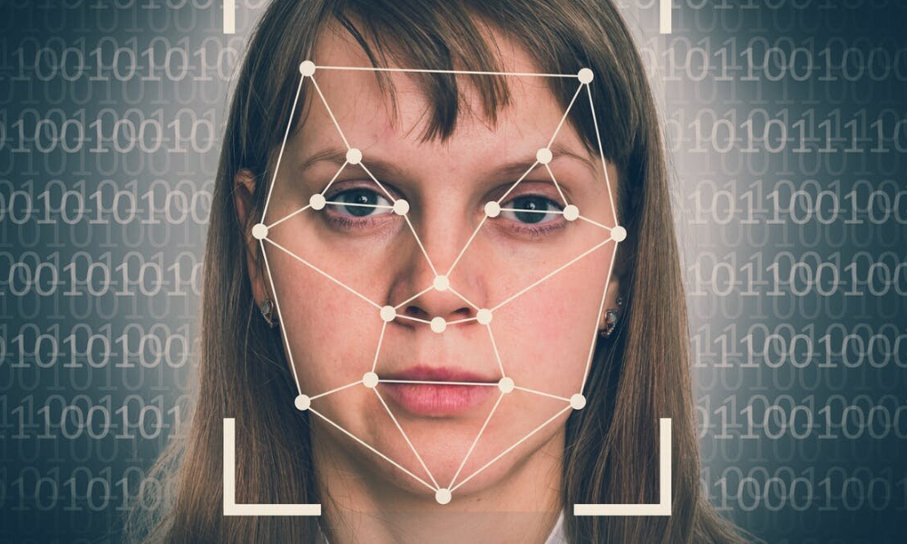 Σημαντική προειδοποίηση του YouTube για προσπάθεια εξαπάτησης με deepfake video