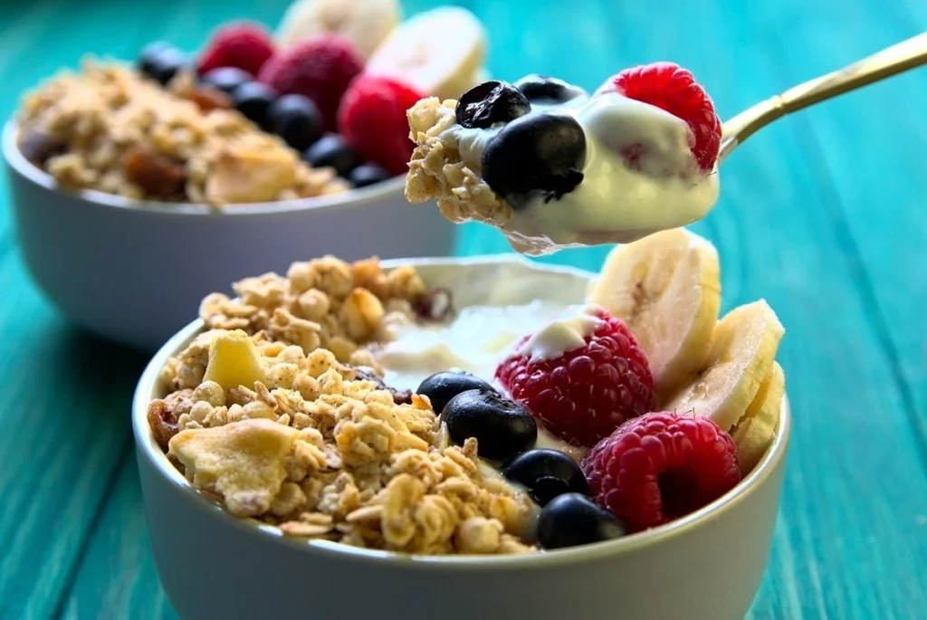 Γαστροοισοφαγική παλινδρόμηση: Ποια τρόφιμα προλαμβάνουν τα συμπτώματα – Ποια τα καταπραΰνουν