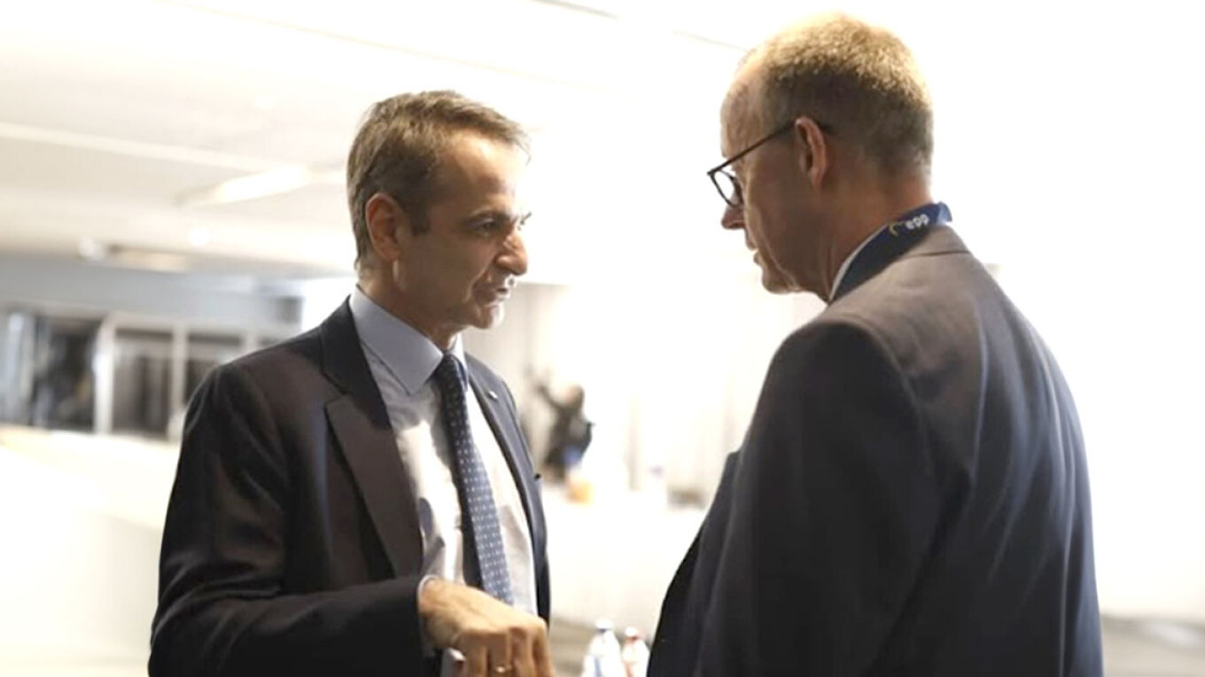 Κυριάκoς Μητσοτάκης: Συναντήθηκε με τον Φρίντριχ Μερτς λίγο πριν τη συνεδρίαση των ηγετών του ΕΛΚ (ΦΩΤΟ)