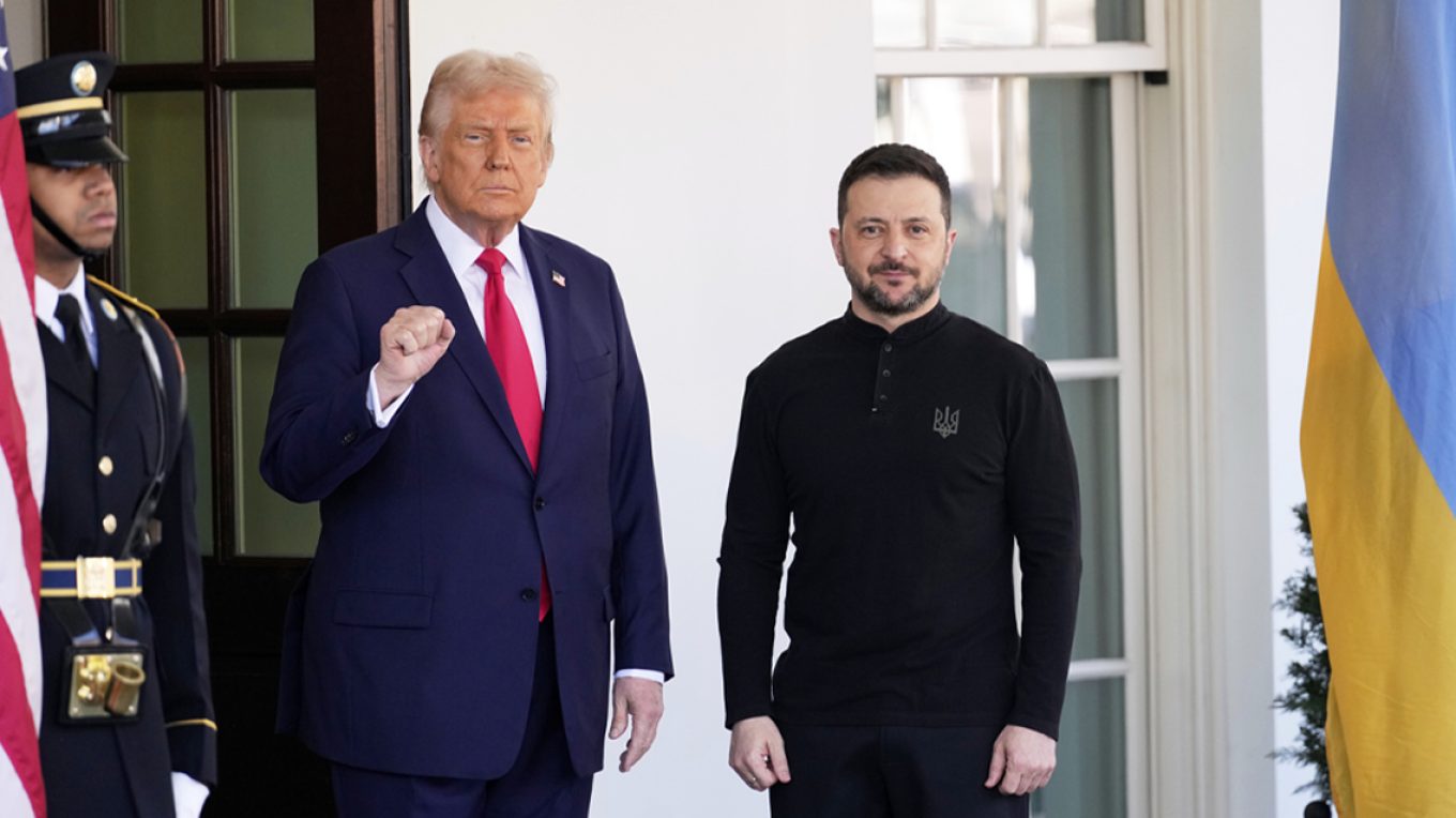 Σε εξέλιξη η τηλεφωνική επικοινωνία Τραμπ – Ζελένσκι