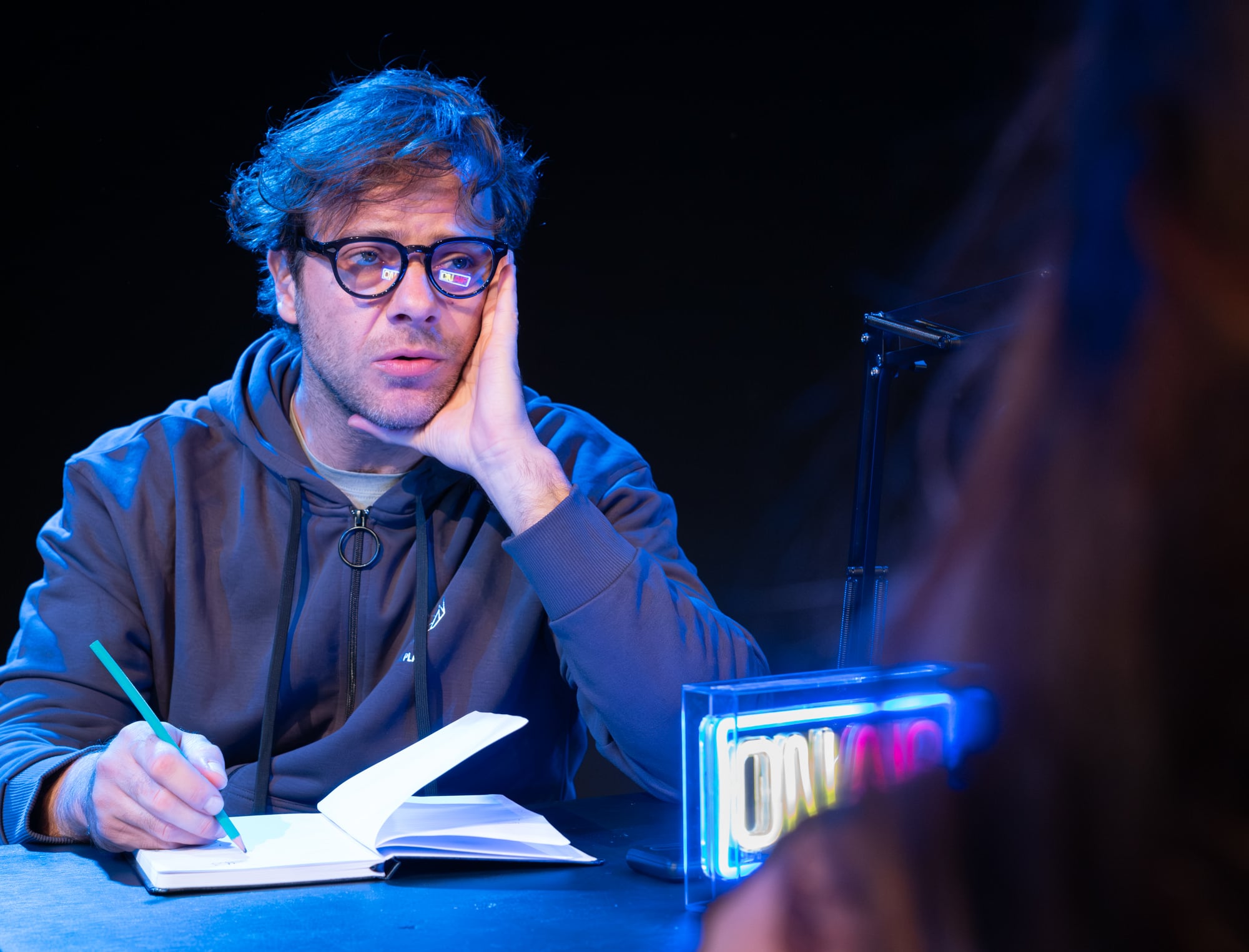 Ορέστης Τζιόβας: Λογοκρισία και περιστατικά καταστροφής έργων τέχνης δεν θα έπρεπε να υπάρχουν