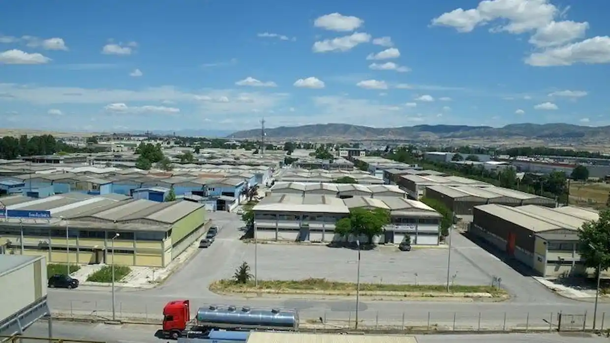 Κύμα αντιδράσεων για την ακρίβεια στις ΒΙ.ΠΕ.