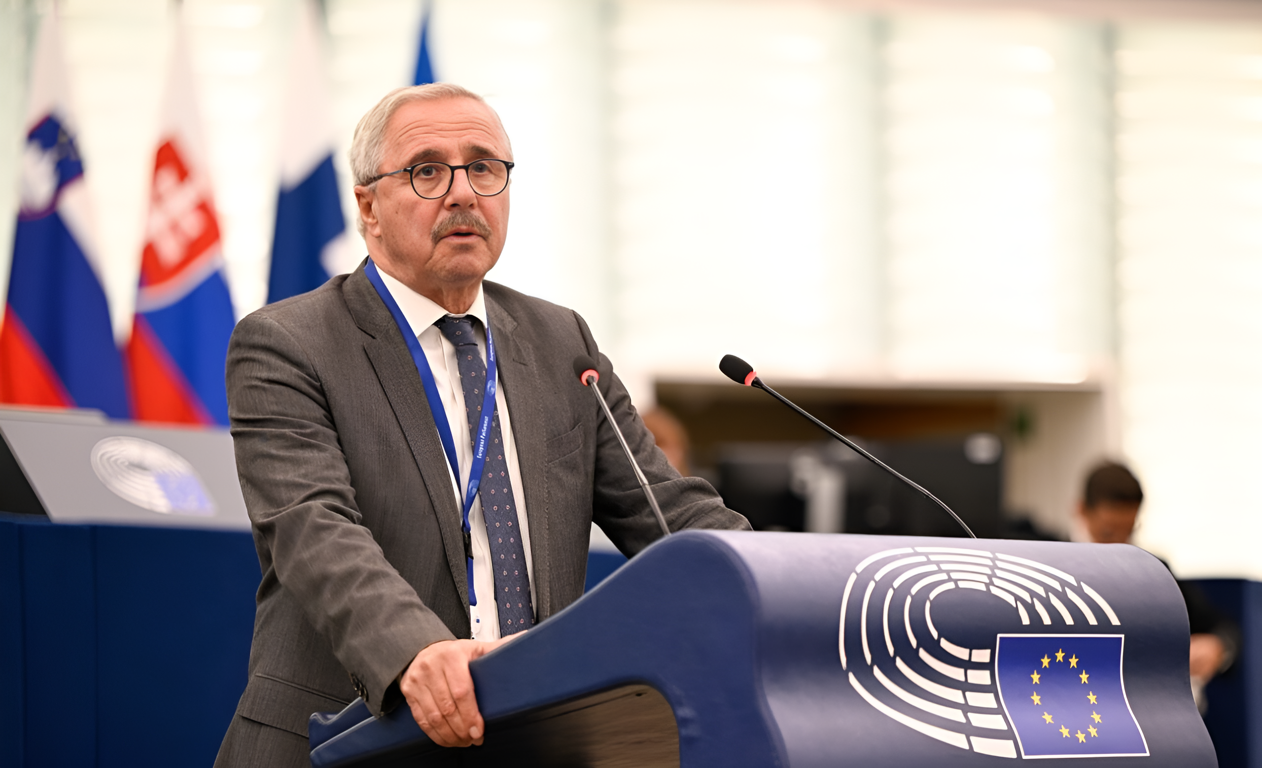 Γ. Μανιάτης στην Karfitsa: «Να προσφέρουμε ένα νέο, προοδευτικό Κοινωνικό Συμβόλαιο»