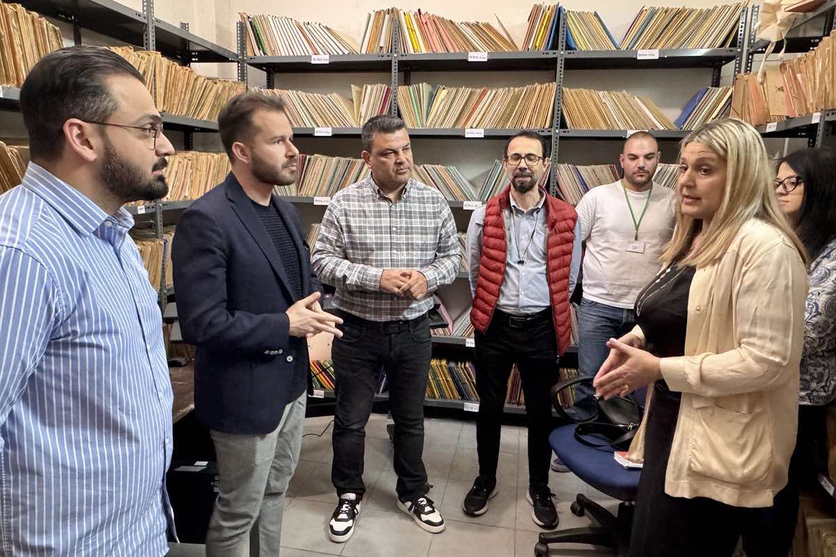 Ψηφιοποιείται το αρχείο της Πολεοδομίας του Δήμου Παύλου Μελά - Πρόσβαση στις οικοδομικές άδειες με ένα κλικ