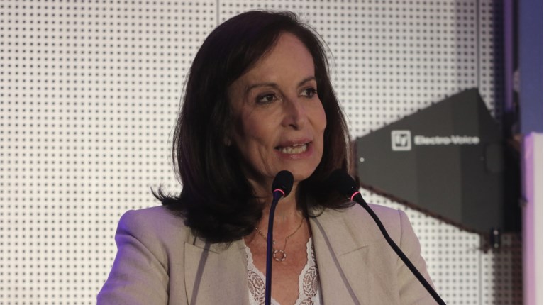 Η περιοδεία της Άννας Διαμαντοπούλου στη Θεσσαλονίκη και η ώρα αποφάσεων για το ΠΑΣΟΚ 