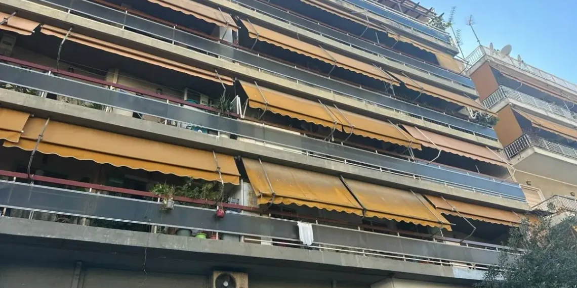 «Το παιδί ήταν σφαγμένο» – Συγκλονίζει ο παππούς της 7χρονης που πέρασε μέσα από τζαμαρία