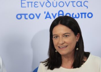 Κεραμέως: Στο 8,3% η ανεργία – Το χαμηλότερο ποσοστό των τελευταίων 17 ετών