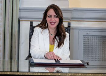 Δόμνα Μιχαηλίδου: «Εντός της εβδομάδας η νέα πλατφόρμα με όλα τα στεγαστικά προγράμματα»