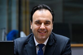 Παπαστεργίου: Υπογράφηκε το Προεδρικό Διάταγμα για τον Προσωπικό Αριθμό (video)