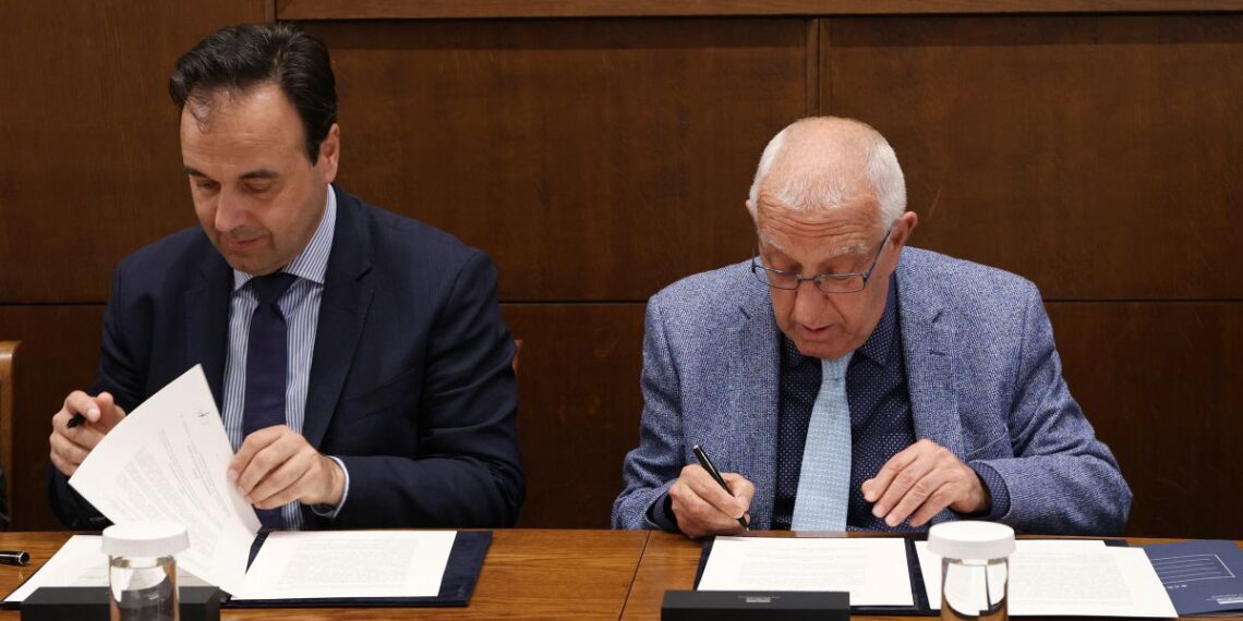 Με ΤΝ επιταχύνεται ο ψηφιακός μετασχηματισμός της Βουλής των Ελλήνων