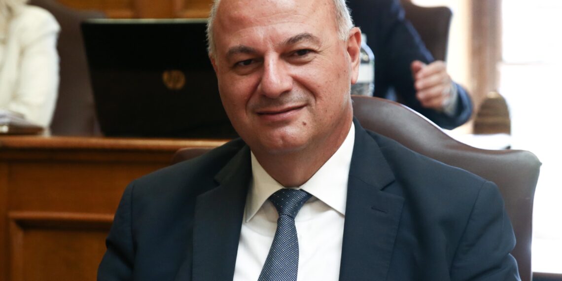 Ο υπουργός Αγροτικής Ανάπτυξης Κώστας Τσιάρας στην «Κ»