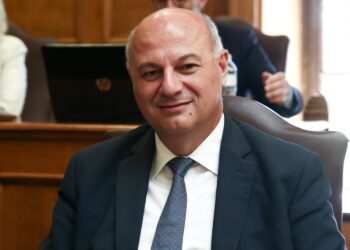 Ο υπουργός Αγροτικής Ανάπτυξης Κώστας Τσιάρας στην «Κ»