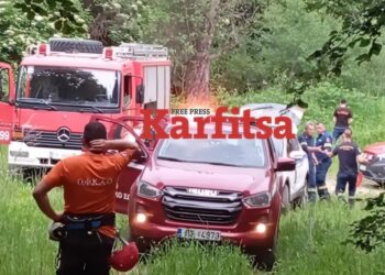 Δράμα: Αγωνία για τον ορειβάτη που τον έσπρωξε η αρκούδα