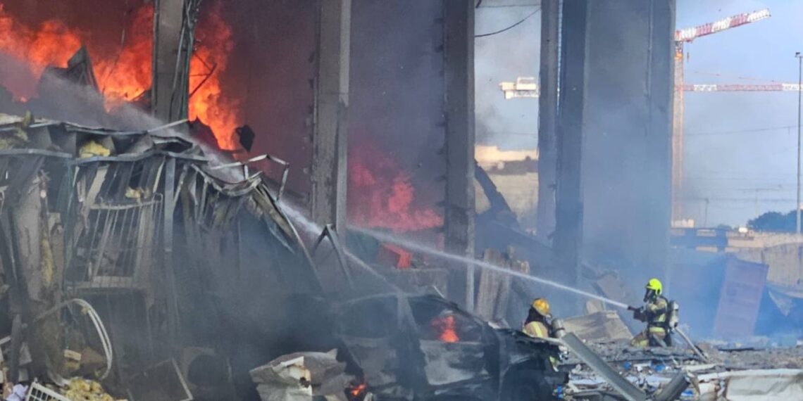 Το Ιράν έπληξε με βαλλιστικούς πυραύλους την έδρα της Μοσάντ στο Τελ Αβίβ
