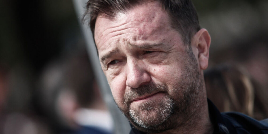 Νίκος Πλακιάς: Τι έγινε, ρε παιδιά; Άνθρακας ο θησαυρός;