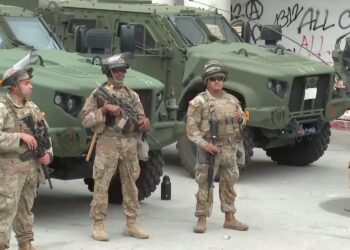 Χάος στο Λος Άντζελες: Εθνοφρουρά και προειδοποιήσεις Τραμπ για επικίνδυνη βία