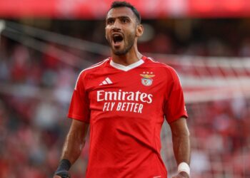 Η Μπενφίκα «πουλάει» τον Παυλίδη σε τιμή… χρυσού!