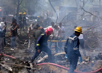 Πάνω από 200 οι νεκροί στο αεροπορικό δυστύχημα στην Ινδία