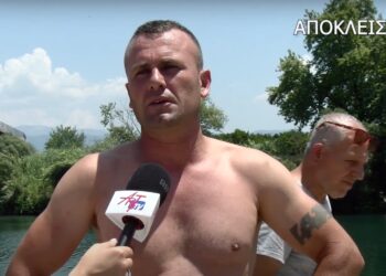 «Μακάρι να ζήσουν», λέει δακρυσμένος ο διασώστης των παιδιών στον Άραχθο (Video)