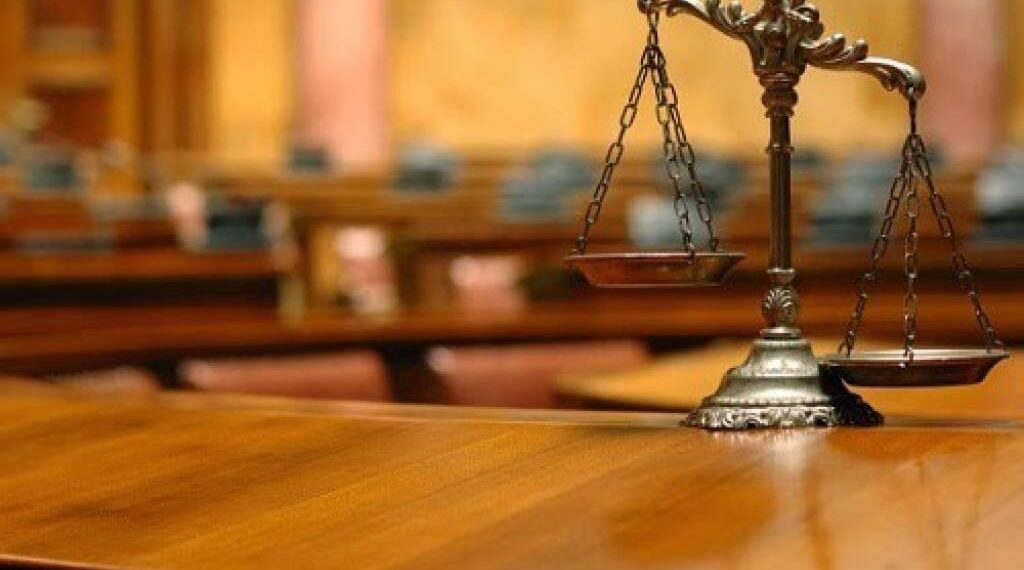Ο επιχειρηματίας που… προαναγγέλλει τις δικαστικές αποφάσεις