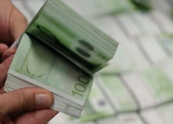 Βόρεια Ελλάδα: Δέσμευση περιουσιακών στοιχείων συμβούλου σχολικών επιτροπών