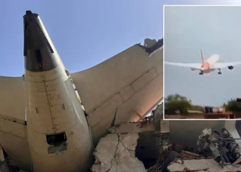 Συντριβή αεροσκάφους στην Ινδία