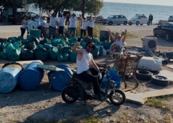 Καλαμαριά: Ολοκληρώθηκε ο καθαρισμός της ακτογραμμής