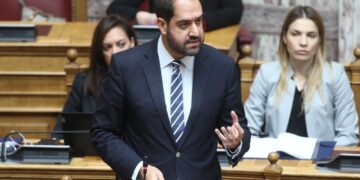 Γιάννης Κεφαλογιάννης: «Σε ύφεση η πυρκαγιά στη Χίο»