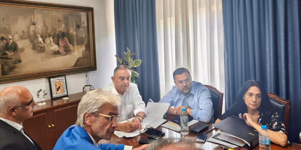 Χρ. Κέλλας στους Δημάρχους Αργοσαρωνικού: «Ίδρυση ΠΟΑΥ με σεβασμό στην τοπική κοινωνία»