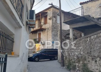 Μεσσηνία: «Τους έσφαξα, εδώ είναι και οι δυο στα αίματα», είπε ο 61χρονος για τους γονείς του (Video)