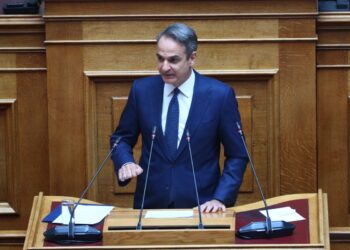 Κυριάκος Μητσοτάκης: «Ο πολιτικός αμοραλισμός πάντα ενώνει τα άκρα»