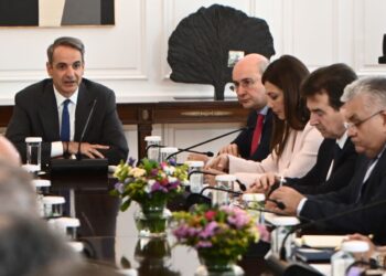 Τελεσίγραφο Μητσοτάκη στους Πρυτάνεις για τη βία στα πανεπιστήμια