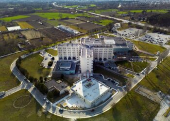 Έκρηξη στο νεκροτομείο του νοσοκομείου Σερρών