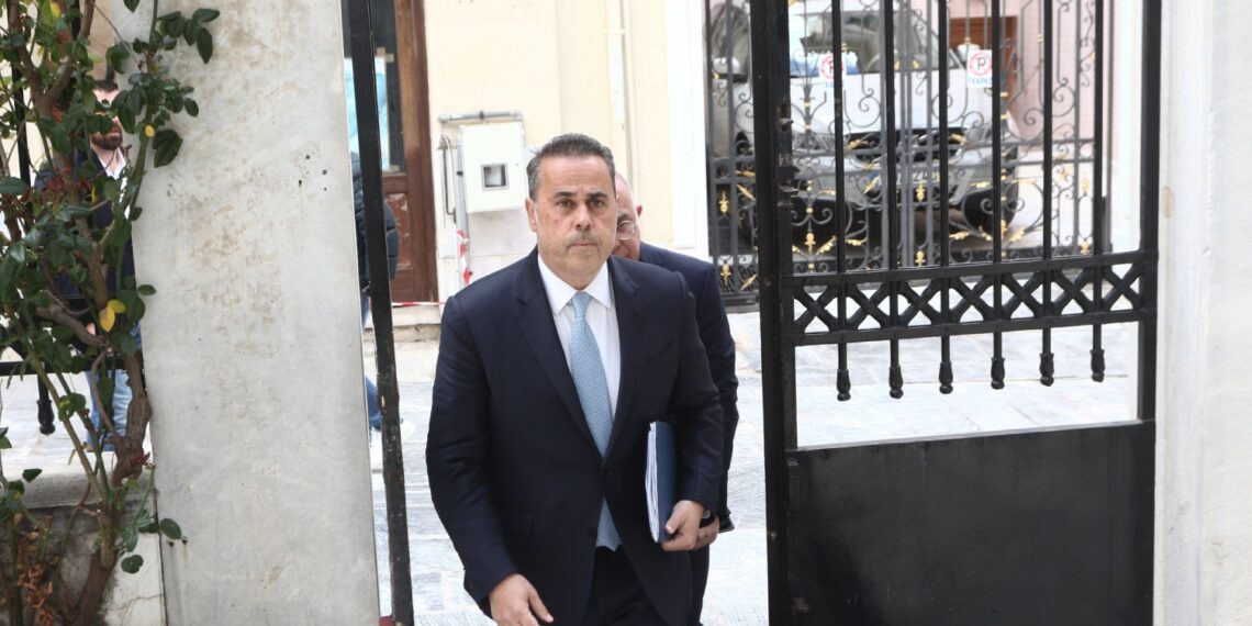 Ο Υμηττός γίνεται προτεραιότητα για τον υπουργό Περιβάλλοντος