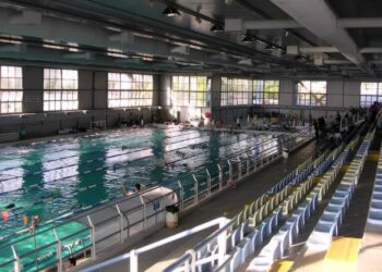 Αποσυμφόρηση στο Ποσειδώνιο με λυόμενη πισίνα