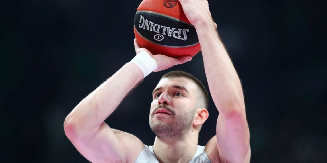 Παναθηναϊκός: «Διατεθειμένος να καταβάλει τη ρήτρα του Ρογκαβόπουλου»