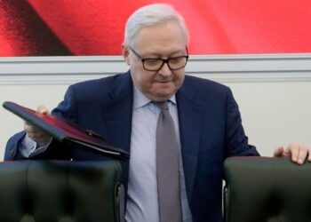 Μόσχα σε ΗΠΑ: «Μην βοηθήσετε στρατιωτικά το Ισραήλ κατά του Ιράν»