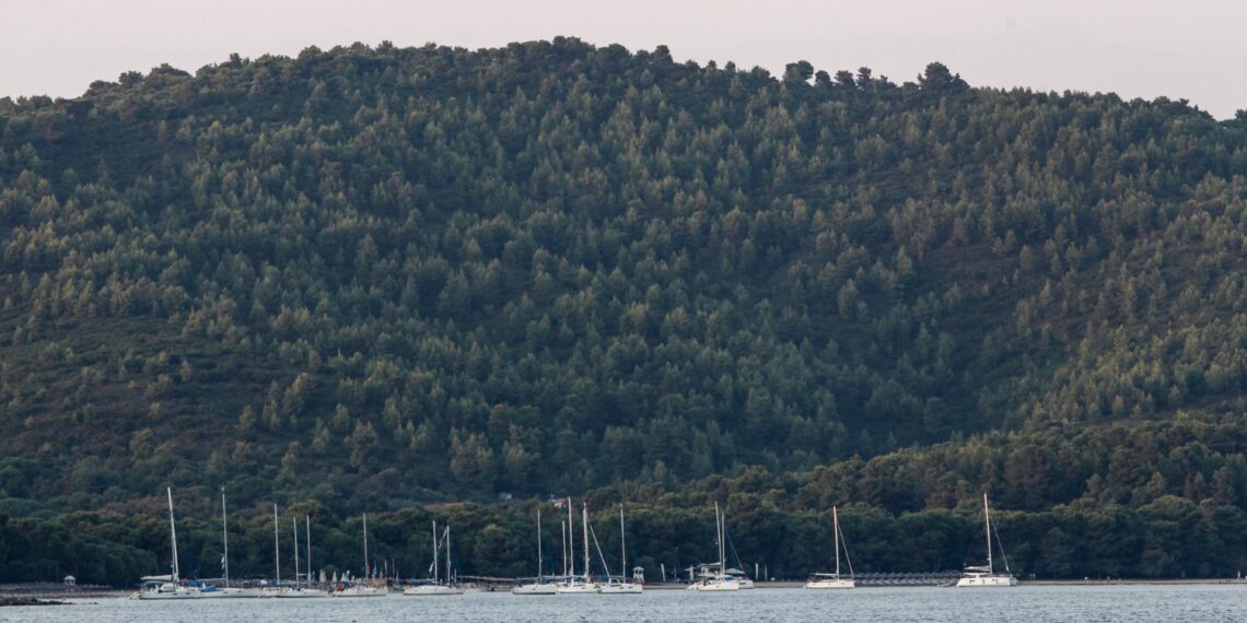 Σκιάθος: 56χρονη υπέστη ανακοπή μέσα στην θάλασσα