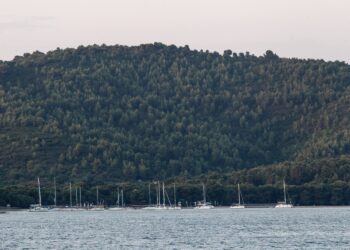 Σκιάθος: 56χρονη υπέστη ανακοπή μέσα στην θάλασσα